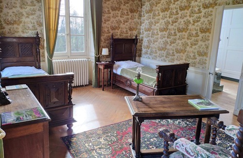 Saint-Etienne-de-Montluc House | Bed and breakfast at the castle of Saint Thomas