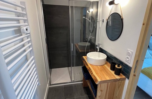 Chateauroux-les-Alpes Bed & Breakfast | Bed and breakfast Le Couleau. A place to recharge your batteries, rich in activities.
