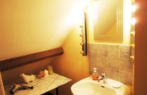 Chateauneuf-la-Foret Bed & Breakfast | Bed and breakfast France Limousin with swimming pool