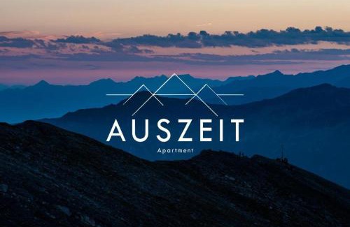 Glarus Sued House | Bed and Breakfast Bergzeit - Die Älplersuit