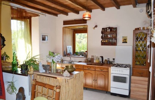 Aleu House | Bed and breakfast in an ecological house in the mountains