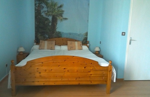 Poissy House | Bed and Breakfast in Eco House