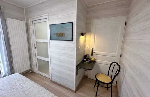 Soussans Bed & Breakfast | Bed and breakfast "le mas des anges", quiet and relaxing place