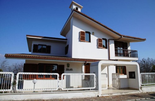 Controguerra Bed & Breakfast | Bed and Breakfast Villa Alba