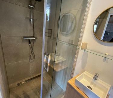 Den Burg Bed & Breakfast | Bed & Bike Gasthuus Texel