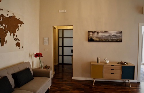 Naples City Centre Apartment | Bed & Breakfast BINARY 39