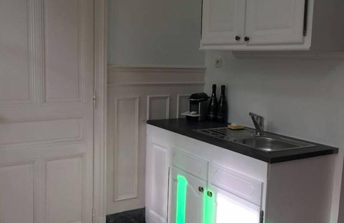 Troyes Apartment | ~bed & Bulles~spa Privé~pause Détente Romantique~