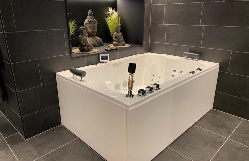 IJzendijke House | Bed en Wellness de Paauw