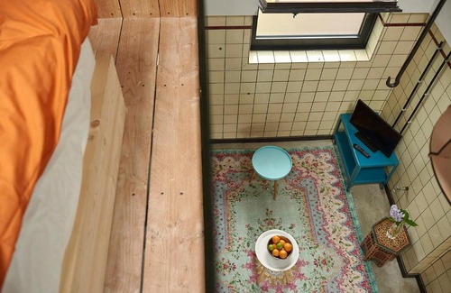 Beek-Ubbergen Apartment | Bed in Beek