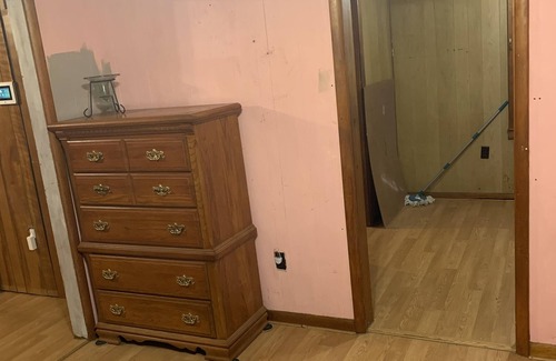 Clarksburg House | Bed room in Clarksburg WV