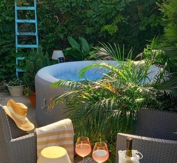 Castelnuovo Belbo Bed & Breakfast | Bed & Tours Dimora di campagna