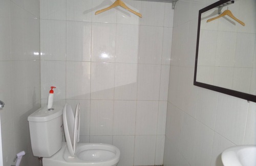 Kintamani Bed & Breakfast | Bedroom of 6 pax Gold Kintamani