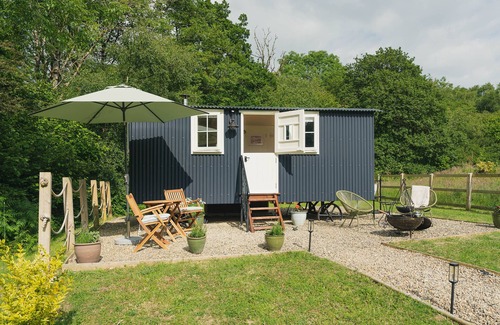 Oakford Cottage | BEDWEN, pet friendly, with open fire in Aberaeron
