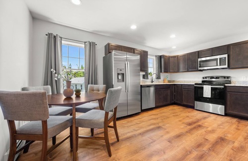 Bernard Apartment | Begin your adventure on Mount Desert Island with Maine's premier vacation destination! "5A "