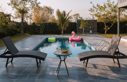 Kadadhe Villa | Bel Air Mansion by StayVista - A tranquil oasis with a spacious deck, Gazebo, Sauna, Jacuzzi & A mini-amphitheatre