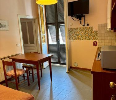 Strada Nazionale Sud Apartment | Bel Appartamentino budget, piscina a disposizione