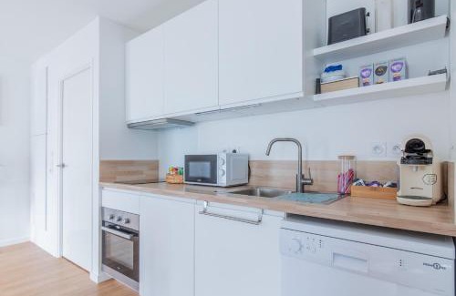 Corbeil-Essonnes Apartment | Bel Appartement gare Wifi