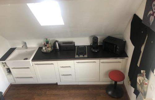 Haan Apartment | Bel Art Atelier mit großem Parkplatz