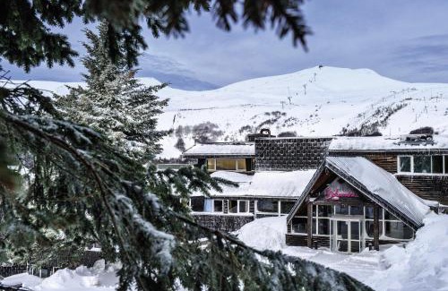 Besse-et-Saint-Anastaise Hotel | Belambra Clubs Superbesse - Le Chambourguet