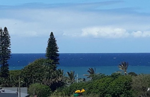 Port Shepstone Apartment | Belavista, quaint and cozy cottage in Sunwich Port