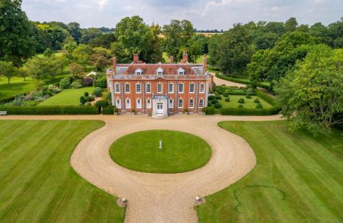 Sudbury House | Belchamp Hall Coach House