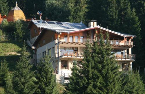 Belis Ski Chalet | Belis -Best view of the lake