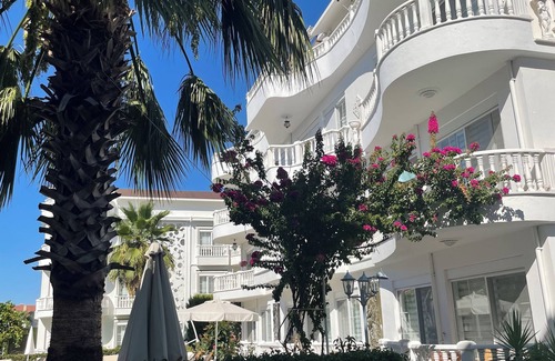 Belek Apartment | Belka Golf Exclusive Residence poolside