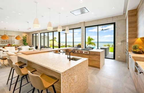East End House | Bella Rocca 8br 8 Bedroom Home