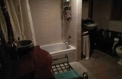 East Branch House | BELLA VISTA HIDEAWAY
