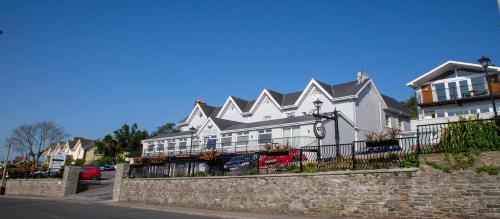 Cobh Hotel | Bella Vista Hotel & Self Catering Suites