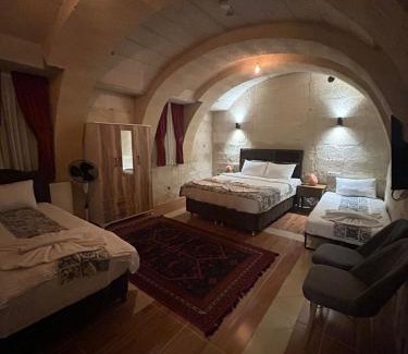 Kocasinan Hotel | Bella vista stone house
