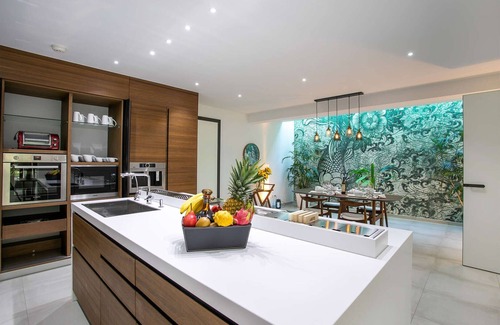 Pelican Key Villa | Bella Vita (6/7 Rooms)