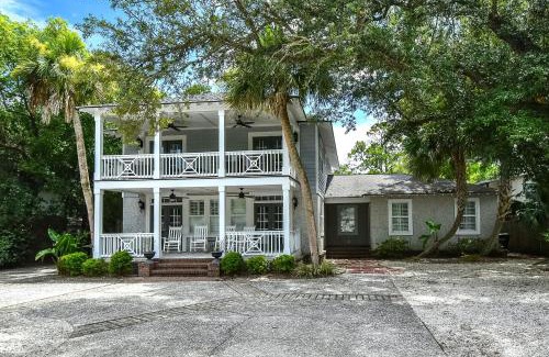 East Beach House | Belle Cottage