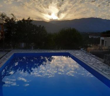 Lakithra Villa | Belle Helens Villa Kefalonia