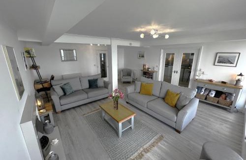 Sandown Apartment | Belle Vue