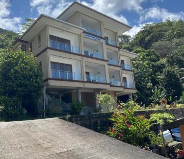 Zig Zag Ward Apartment | Belle Vue Lodge