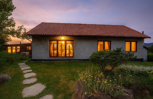 Covasna House | Bellevue Beam House