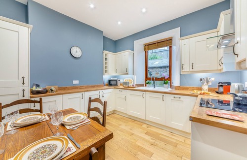 Spittal House | Bellevue by the Sea - Two Bedroom House, Sleeps 4