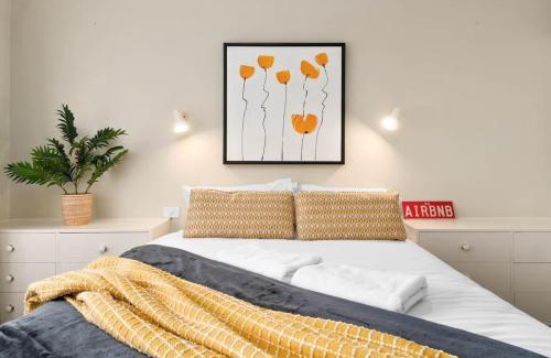 Bellevue Heights House | Bellevue Heights HolidayHome - Flinders Uni & Med