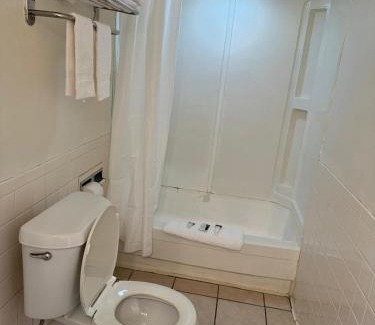 Bellevue Hotel | Bellevue Hotel and Suites