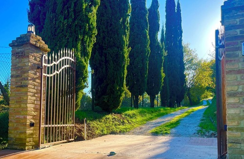 Sansepolcro House | Bellissimo Casale Toscano con piscina privata e connessione wireless