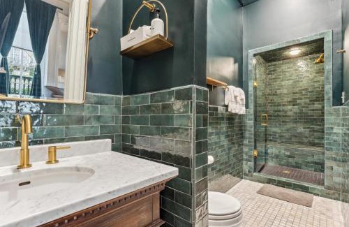 Historic Downtown Savannah Bed & Breakfast | Bellwether House