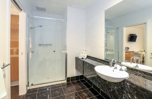 Geelong Hotel | Belmercer Motel