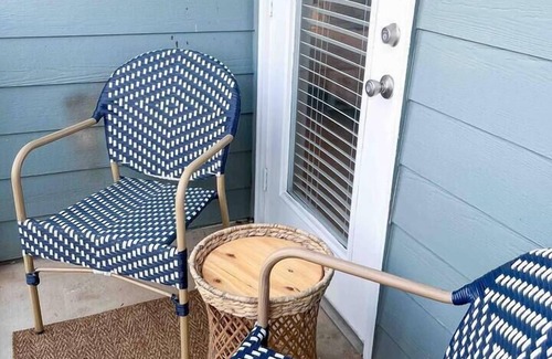 Belmont Apartment | Belmont stay - 14 days or more!