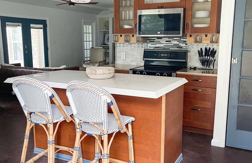 Leon Junction House | Belton Lake views, large patio, pool table! 3 bed,2 bath with 4th bedroom option