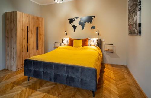Miskolc Apartment | Belvárosi apartman 'Bronze'