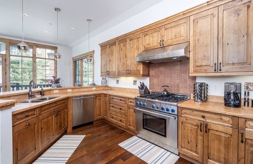 Mountain Village House | Belvedere 4 3 Bedroom Townhouse by RedAwning