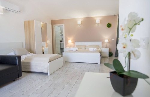 Campofelice di Roccella Bed & Breakfast | Belvedere Rent Rooms