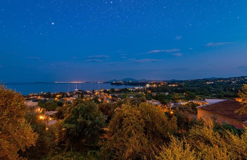 Ipsos Villa | Belvedere ,Pyrgi,Corfu ,stunning Ipsos bay view