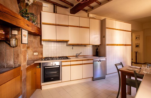 Old Town Apartment | Belvedere Suite